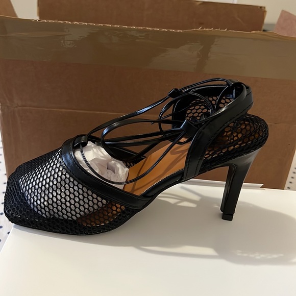 Womens fishnet heels - Picture 5 of 6